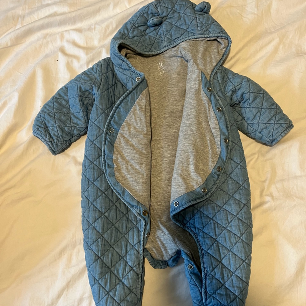 Baby Gap Quilted Chambray Bear One Piece Snowsuit Size 6-12 Months